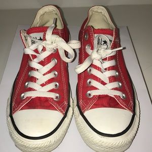 Red converse